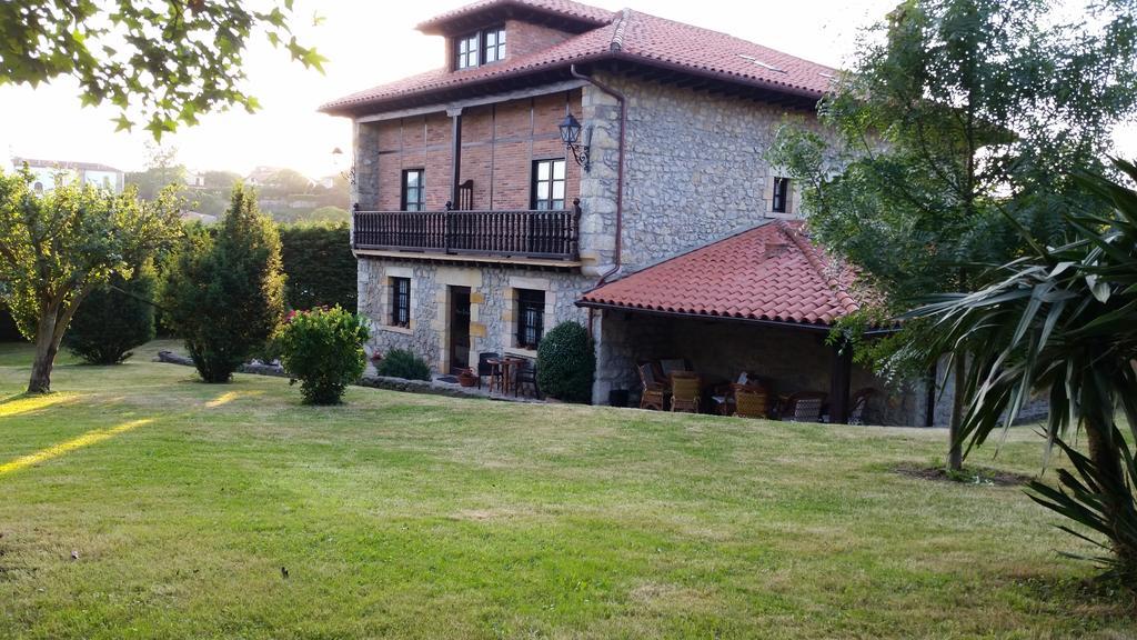Posada San Tirso Tonanes Exterior photo